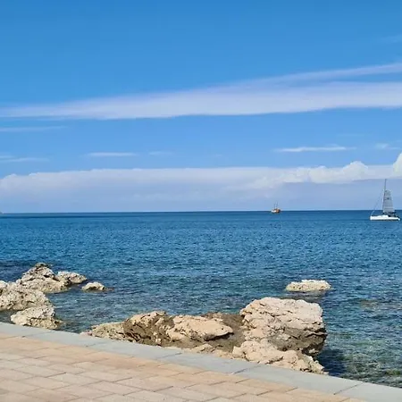Kaki Apartment * Izola